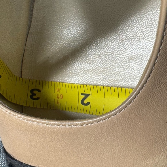 Salvatore Ferragamo VTG Square Toe Block Heel Pumps Tan Patent Leather Size 9B - Picture 15 of 17